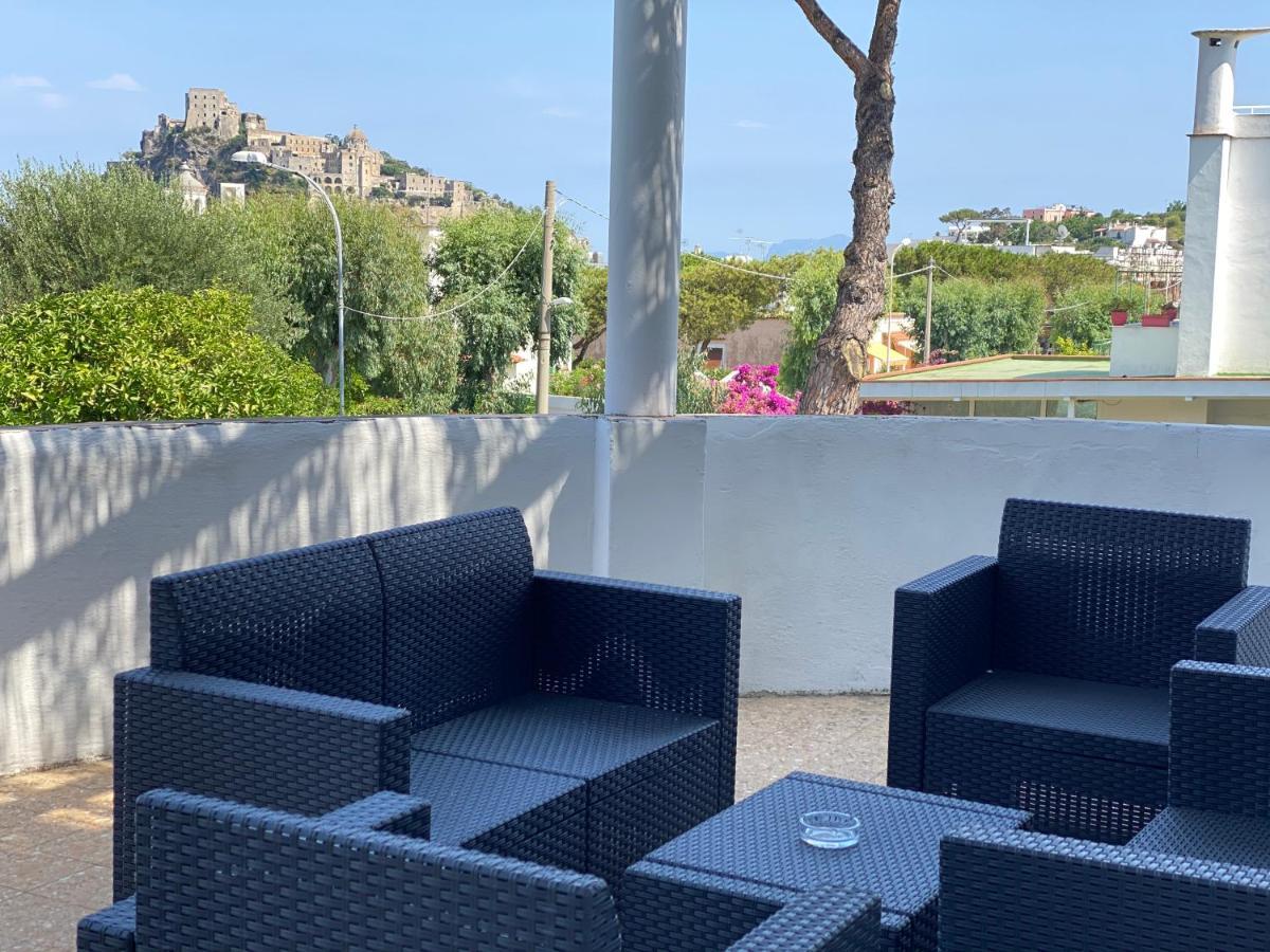 Hotel Pineta Ischia Exterior foto