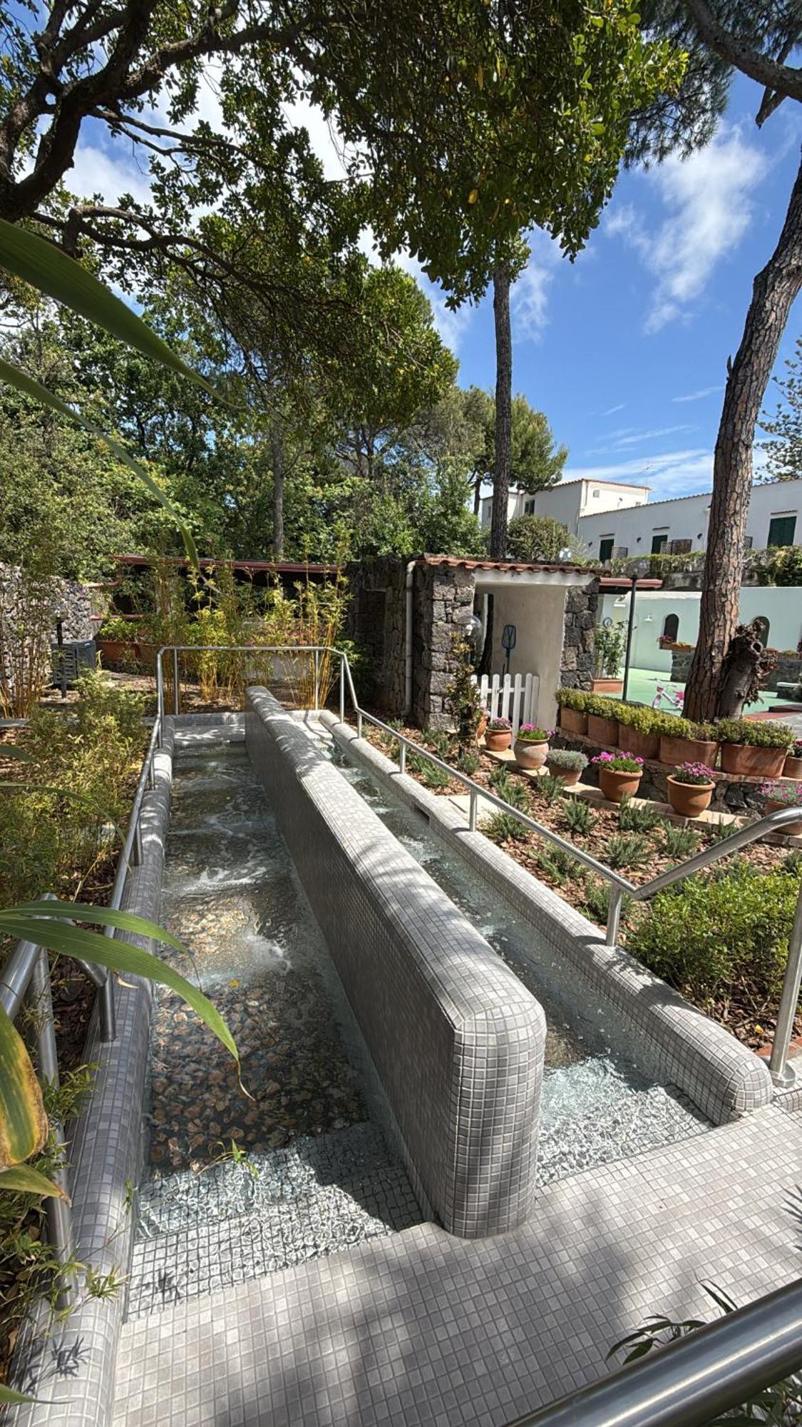 Hotel Pineta Ischia Exterior foto